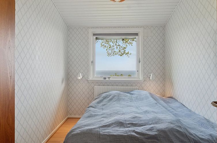 Vakantiehuis "Esben" - 350m from the sea