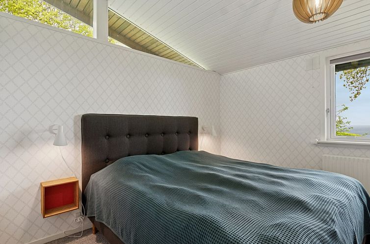 Vakantiehuis "Esben" - 350m from the sea