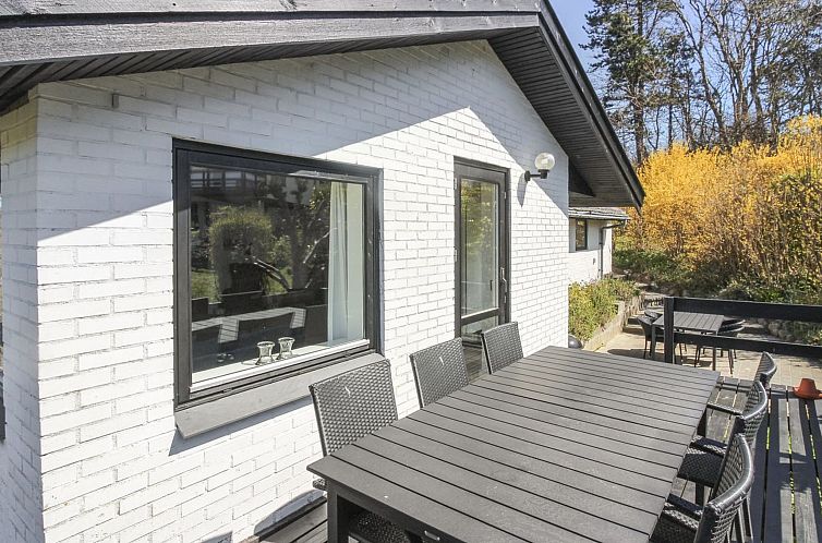 Vakantiehuis "Cristiana" - 950m from the sea