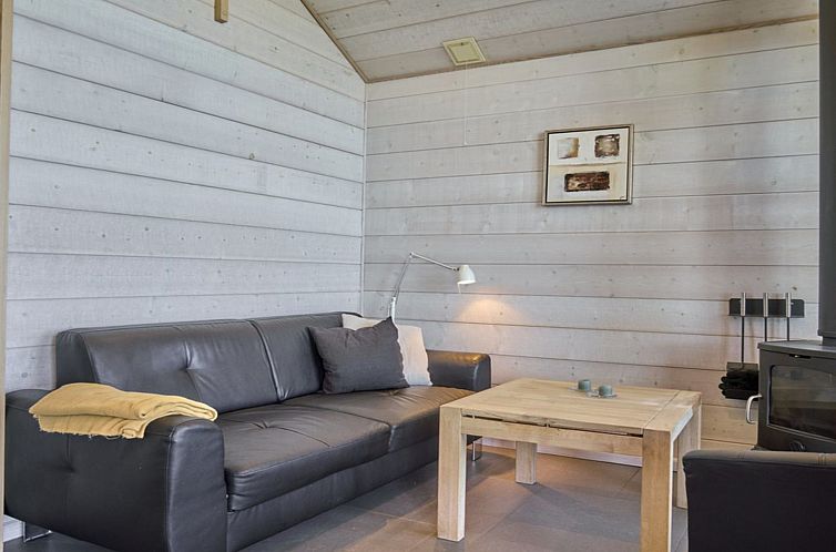 Vakantiehuis "Stille" - 10m from the sea