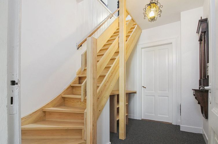 Vakantiehuis "Anina" - 400m from the sea