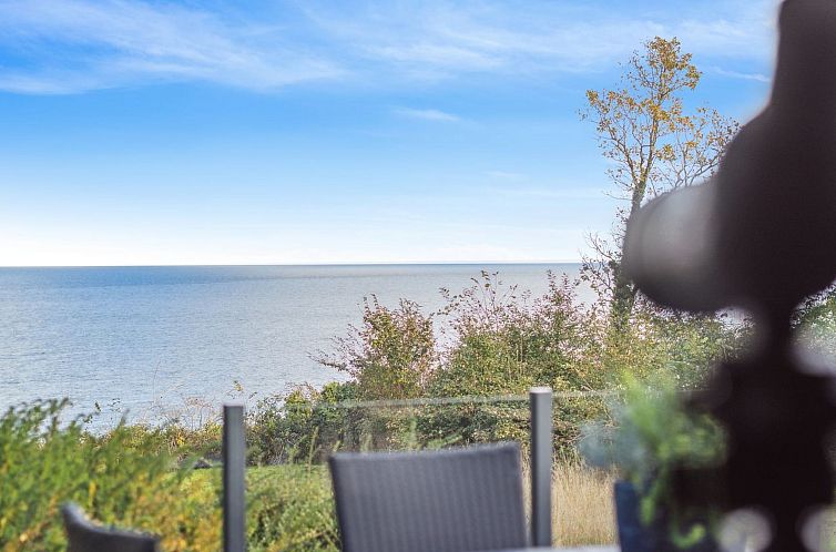 Vakantiehuis "Caren" - 75m from the sea