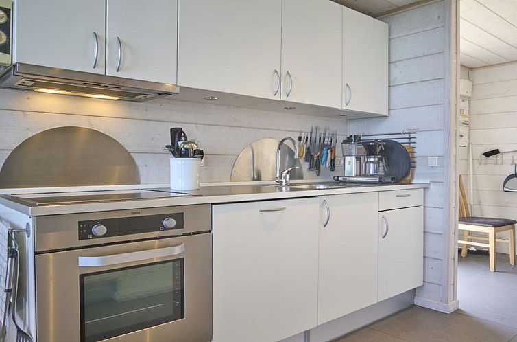 Vakantiehuis "Ghita" - 10m from the sea