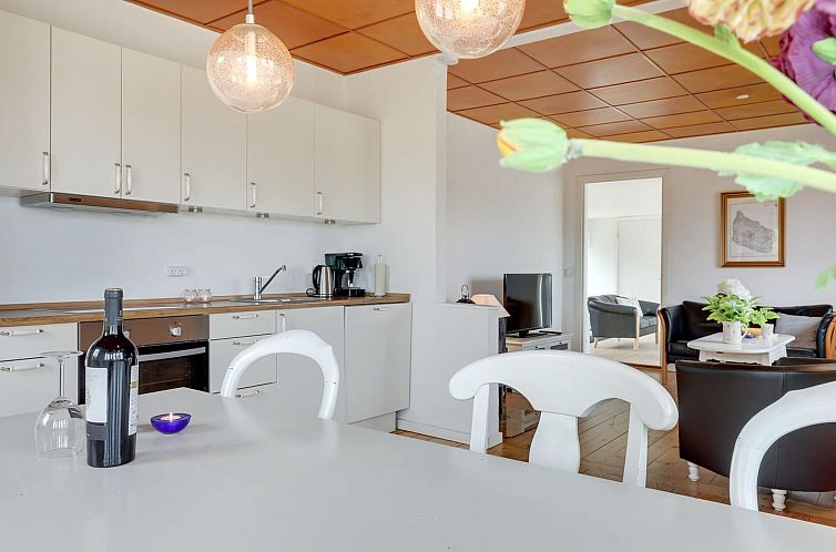 Vakantiehuis "Ensio" - 150m from the sea