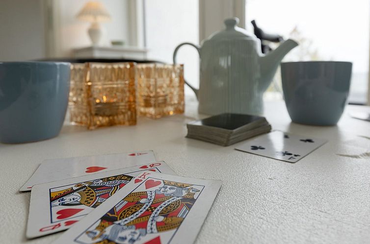 Vakantiehuis "Ensio" - 150m from the sea