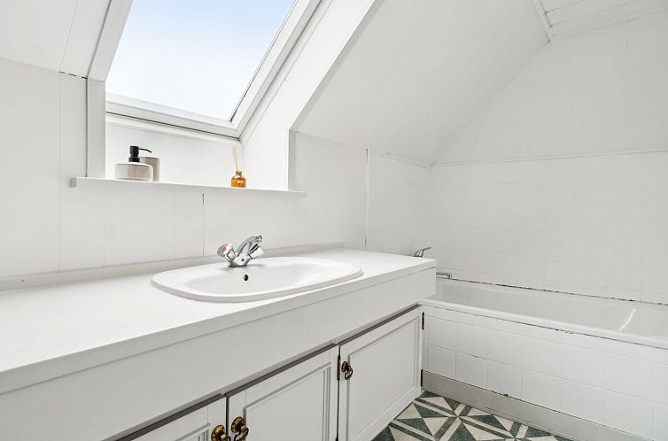 Vakantiehuis "Sjard" - 300m from the sea