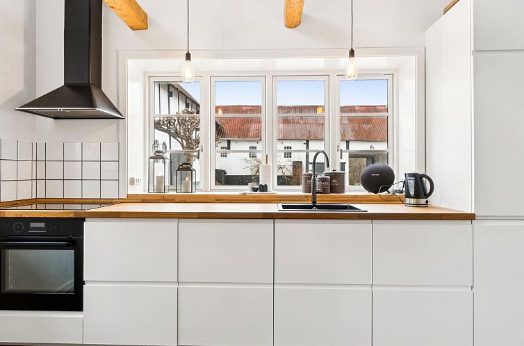 Vakantiehuis "Sjard" - 300m from the sea