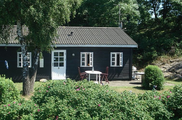 Vakantiehuis "Kristine" - 4km from the sea