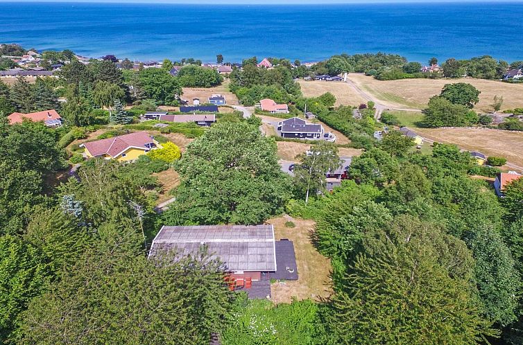Vakantiehuis "Esben" - 350m from the sea