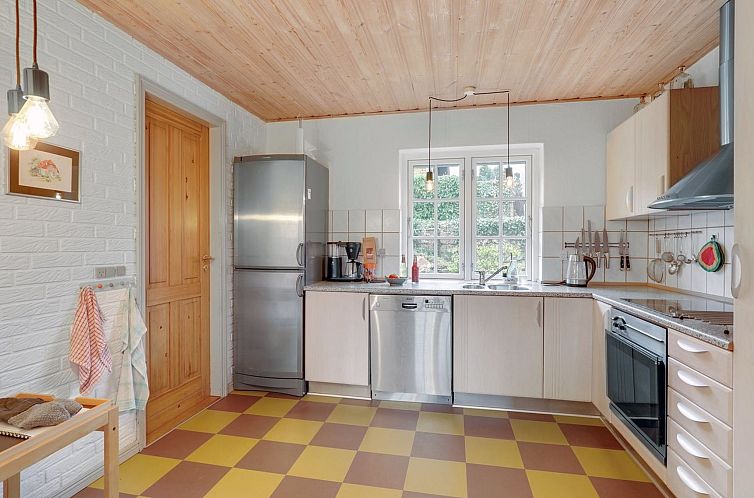 Vakantiehuis "Jolin" - 200m from the sea