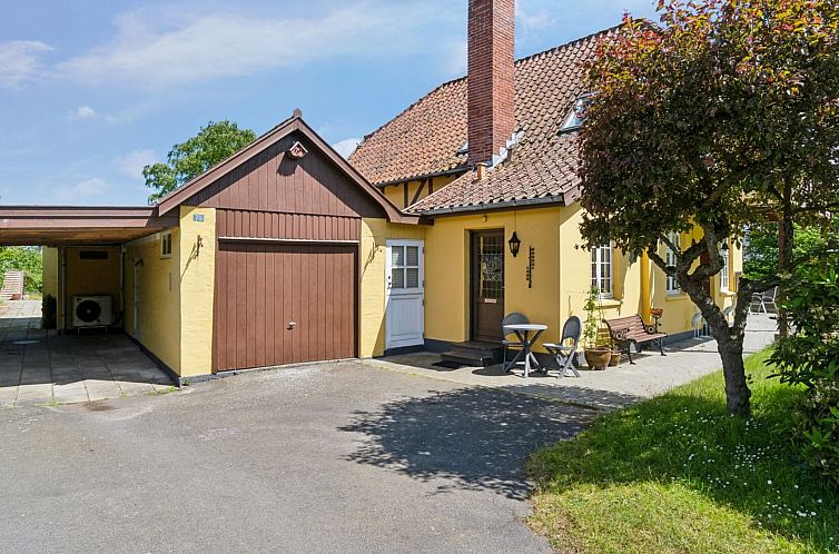 Vakantiehuis "Vanta" - 50m from the sea