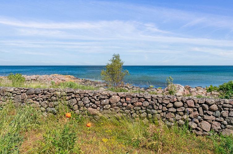 Vakantiehuis "Vanta" - 50m from the sea