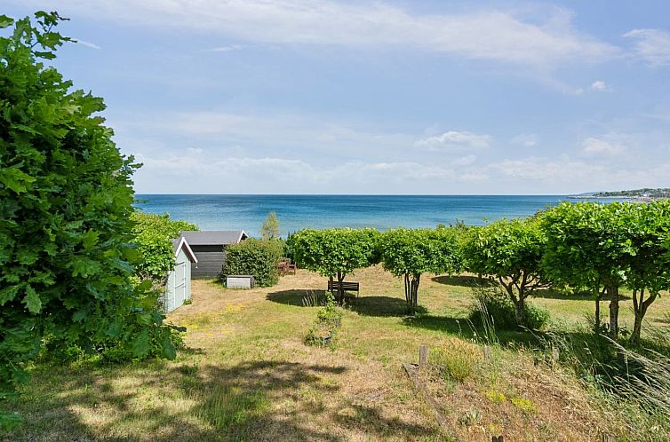 Vakantiehuis "Vanta" - 50m from the sea