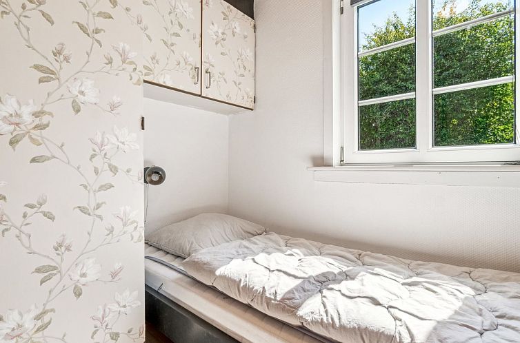 Vakantiehuis "Silke" - 10m from the sea