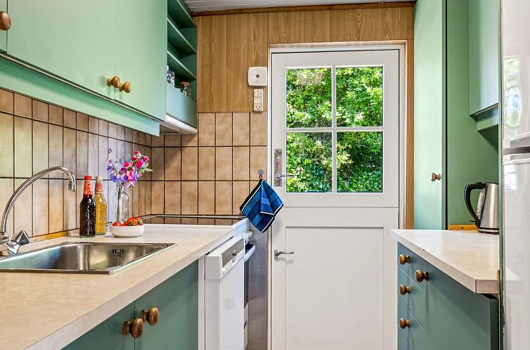 Vakantiehuis "Silke" - 10m from the sea