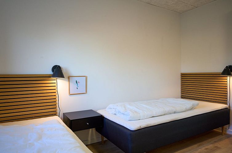 Vakantiehuis "Hjalmar" - 400m from the sea