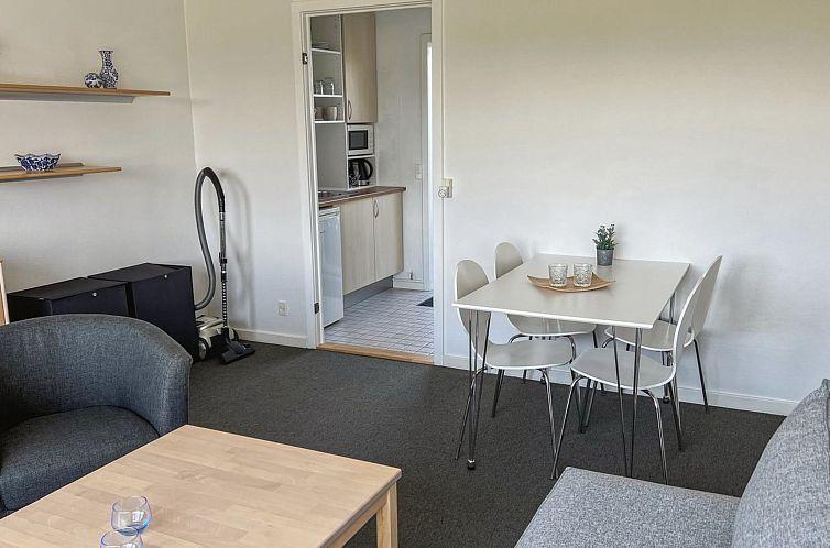 Appartement "Kirsti" - 300m from the sea