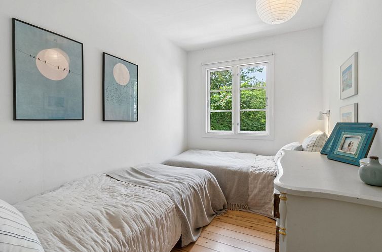 Vakantiehuis "Yasha" - 200m from the sea