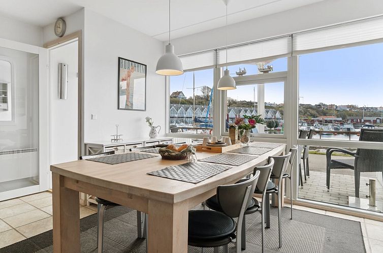 Vakantiehuis "Fridhild" - 10m from the sea