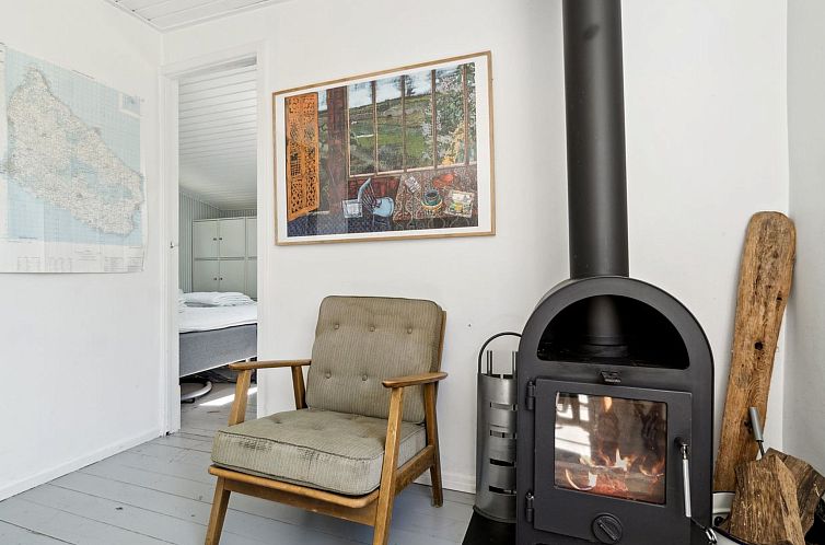 Vakantiehuis "Krister" - 900m from the sea