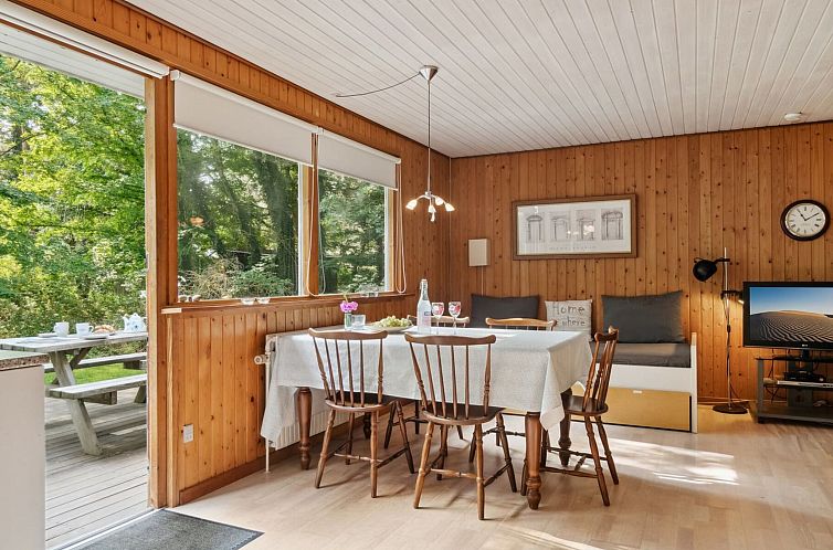 Vakantiehuis "Joske" - 250m from the sea