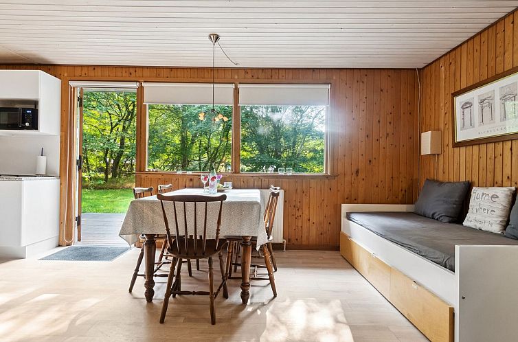 Vakantiehuis "Joske" - 250m from the sea