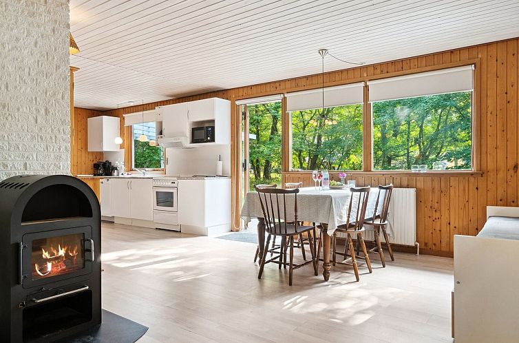 Vakantiehuis "Joske" - 250m from the sea