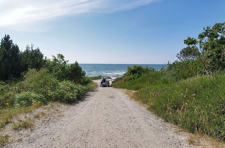 Vakantiehuis "Joske" - 250m from the sea