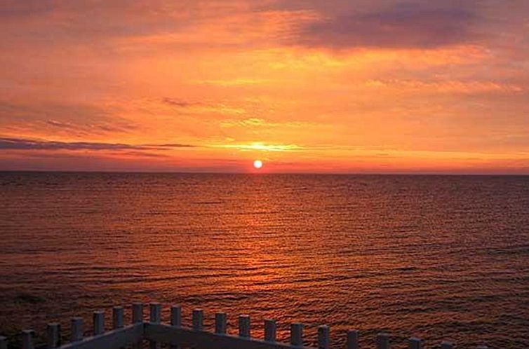 Vakantiehuis "Otis" - 10m from the sea