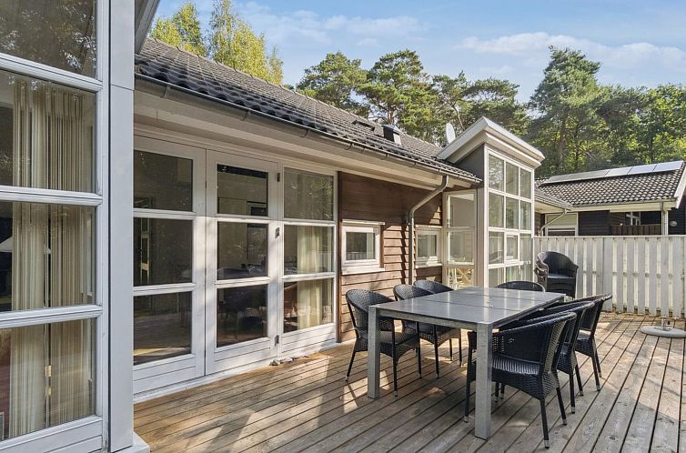 Vakantiehuis "Dorit" - 600m from the sea