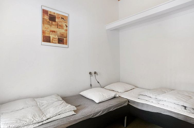 Vakantiehuis "Dorit" - 600m from the sea