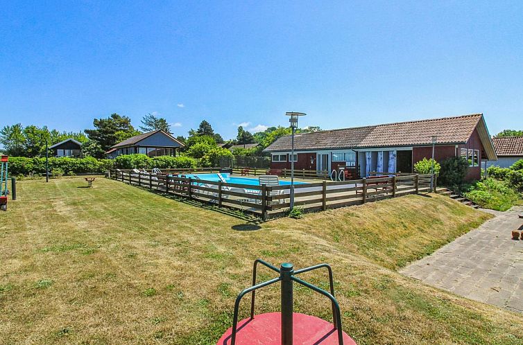 Vakantiehuis "Dika" - 400m from the sea