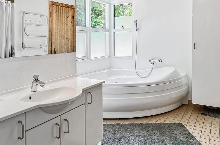 Vakantiehuis "Axel" - 1.2km from the sea