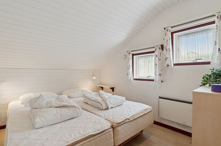 Vakantiehuis "Mauritz" - 300m from the sea