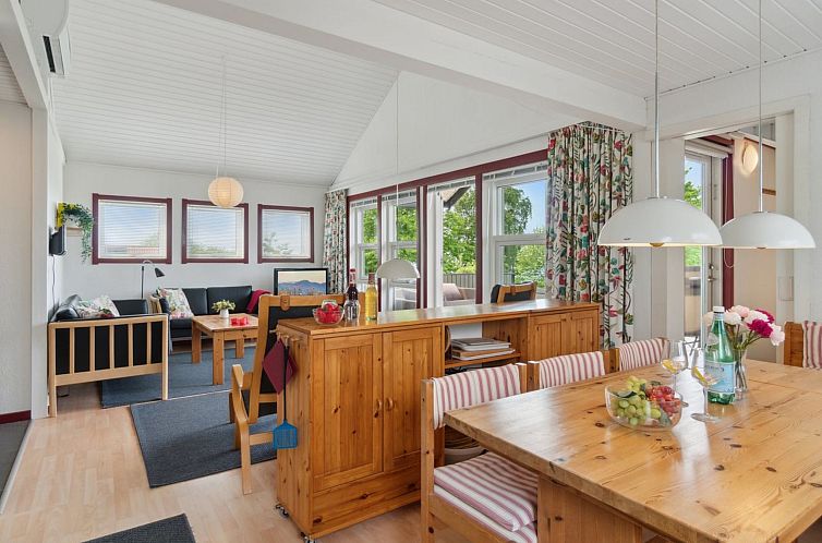 Vakantiehuis "Mauritz" - 300m from the sea