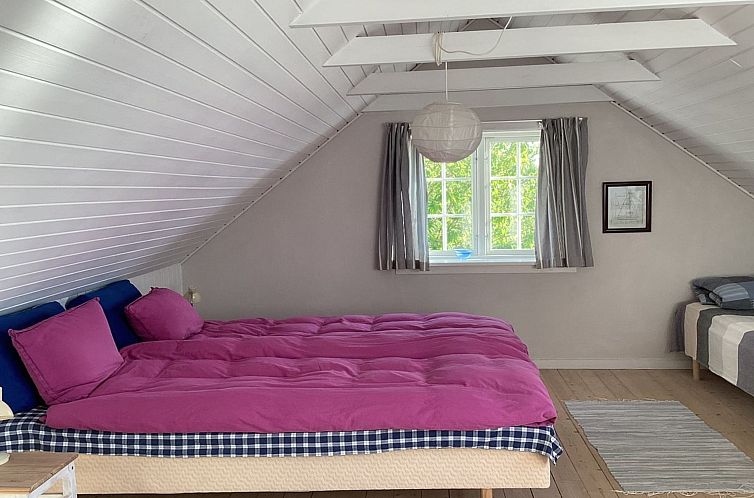 Vakantiehuis "Asgot" - 15m from the sea