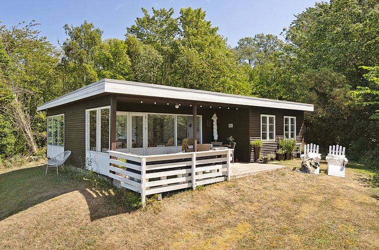 Vakantiehuis "Yasha" - 200m from the sea