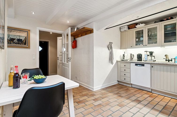 Vakantiehuis "Malila" - 15m from the sea