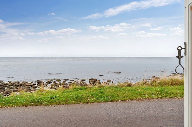 Vakantiehuis "Malila" - 15m from the sea