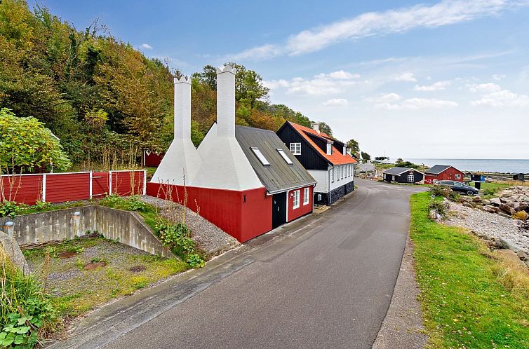 Vakantiehuis "Malila" - 15m from the sea