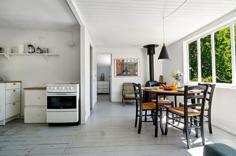 Vakantiehuis "Krister" - 900m from the sea