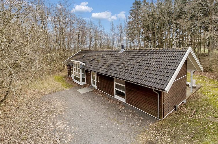 Vakantiehuis "Aarre" - 1km from the sea