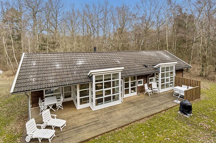 Vakantiehuis "Aarre" - 1km from the sea