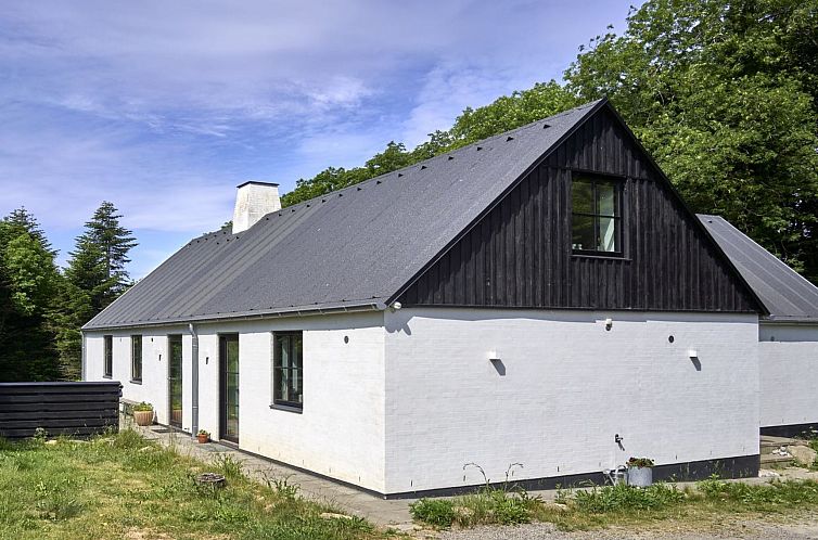Vakantiehuis "Agir" - 200m from the sea