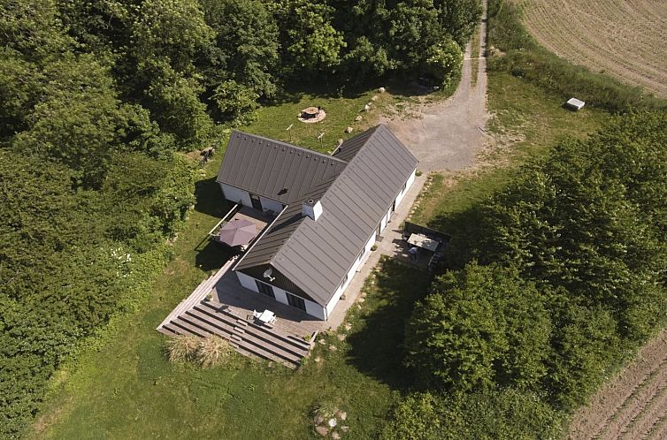 Vakantiehuis "Agir" - 200m from the sea