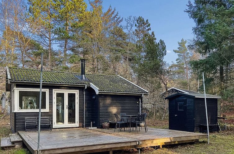 Vakantiehuis "Ermelina" - 150m from the sea