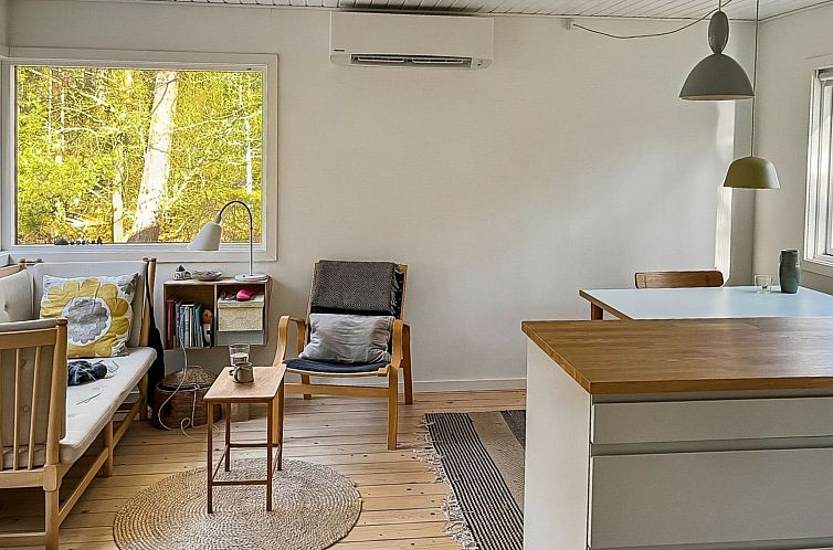 Vakantiehuis "Ermelina" - 150m from the sea