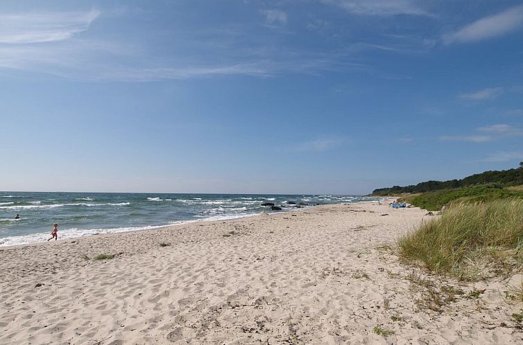 Vakantiehuis "Ermelina" - 150m from the sea