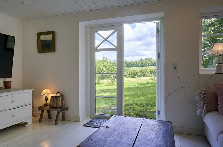 Vakantiehuis "Merrit" - 250m from the sea