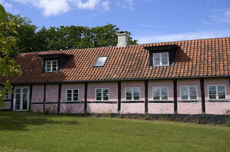 Vakantiehuis "Merrit" - 250m from the sea